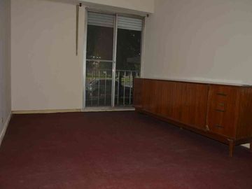 VENTA OPORTUNIDAD!! 3AMB en MARTINEZ A REFACCIONAR
