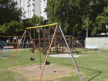 VENTA OPORTUNIDAD!! 3AMB en MARTINEZ A REFACCIONAR