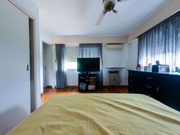 CASA EN VENTA 4 AMB EN EL PALOMAR