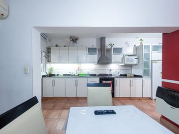 CASA EN VENTA 4 AMB EN EL PALOMAR