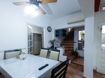 CASA EN VENTA 4 AMB EN EL PALOMAR