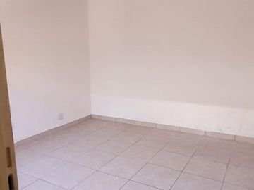 DEPARTAMENTO en Venta - 4TA SECCION