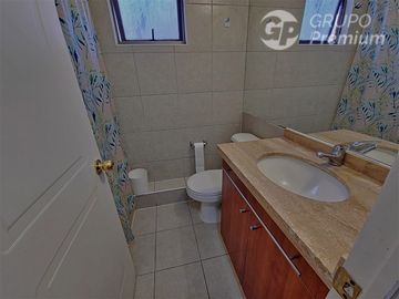 Casa en Venta en CASA 118m2 5D 4B Jardin Alto