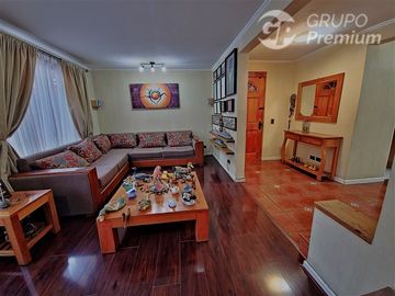 Casa en Venta en CASA 118m2 5D 4B Jardin Alto