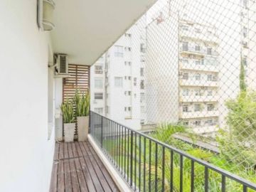 VENTA RECOLETA - DEPARTAMENTO 3 AMBIENTES.