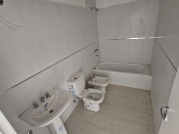 Casa a estrenar en  Plottier