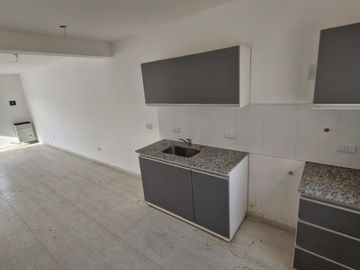 Casa a estrenar en  Plottier