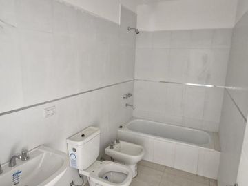 Casa a estrenar en  Plottier