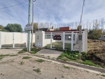 Casa a estrenar en  Plottier