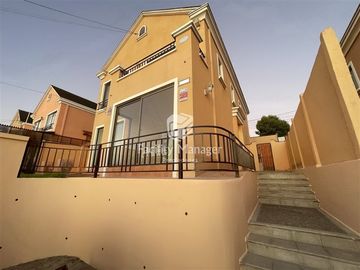 Casa en Venta en Gabriela Mistral 2300