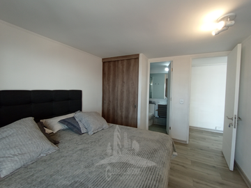 Se vende moderno departamento dúplex. San Miguel