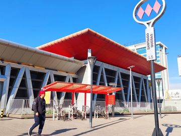 VENTA CASA EN MAIPÚ CERCANA A METRO BUERAS