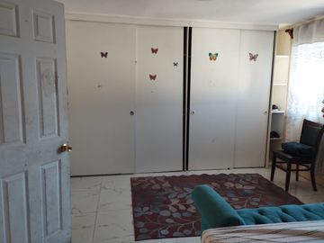SE VENDE LINDA CASA DE 2 PISOS 3D,2B,LA CRUZ, QUILLOTA