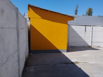 SE VENDE LINDA CASA DE 2 PISOS 3D,2B,LA CRUZ, QUILLOTA