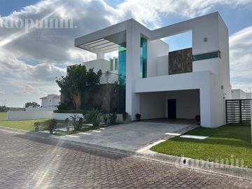 Casa en Fraccionamiento Lagunas de Miralta