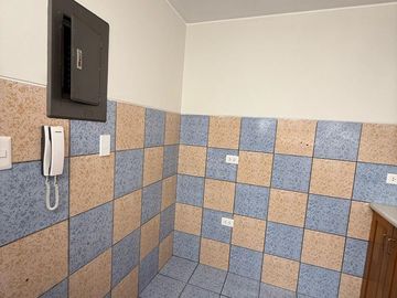 Se vende amplio departamento en Surco