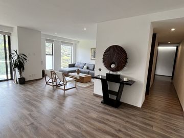 Venta o Renta de Lujoso Departamento en Reserva Escondida KA