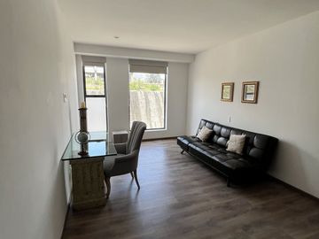 Venta o Renta de Lujoso Departamento en Reserva Escondida KA