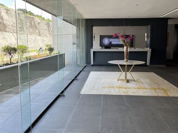 Venta o Renta de Lujoso Departamento en Reserva Escondida KA