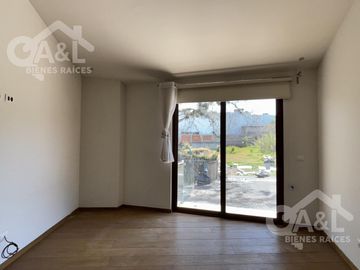 Residencia en Fraccionamiento Bosques de Niebla