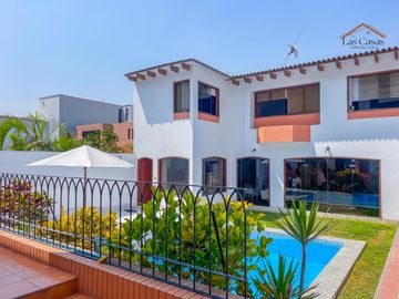 CONDOMINIO DE 2 CASAS EN VENTA