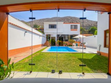 CONDOMINIO DE 2 CASAS EN VENTA