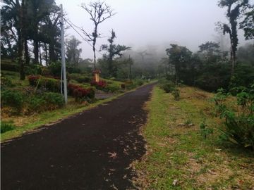 Se Vende Terreno Altos de Maria- La Chorrera (DR)