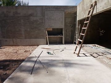 VENTA DE CASA EN CHACRAS DE CORIA -LUJAN DE CUYO