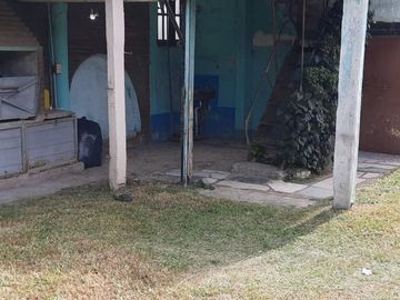 CASAS EN VENTA EN FLORENCIO VARELA CON GRAN LOTE