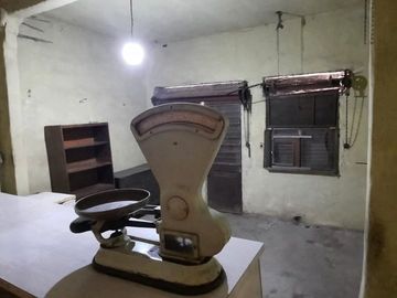 CASAS EN VENTA EN FLORENCIO VARELA CON GRAN LOTE