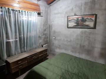 CASAS EN VENTA EN FLORENCIO VARELA CON GRAN LOTE