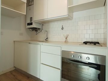 VENTA DPTO. 2 AMBIENTES CON COCHERA VILLA URQUIZA