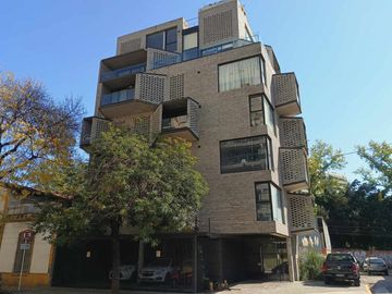 VENTA DPTO. 2 AMBIENTES CON COCHERA VILLA URQUIZA