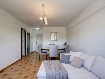 VENTA DPTO 3AMB MONTE CASTRO MUY LUMINOSO Y AMPLIO