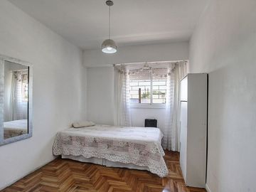 VENTA DPTO 3AMB MONTE CASTRO MUY LUMINOSO Y AMPLIO