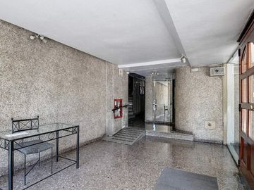 VENTA DPTO 3AMB MONTE CASTRO MUY LUMINOSO Y AMPLIO