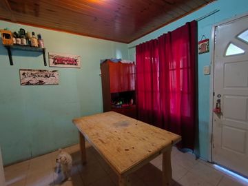 VENTA 3 CASAS EN AMPLIO LOTE