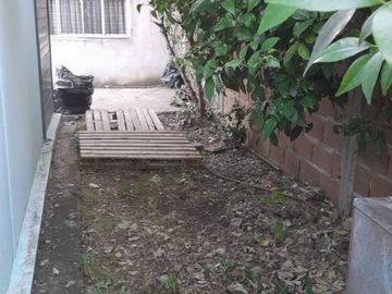 VENTA 3 CASAS EN AMPLIO LOTE