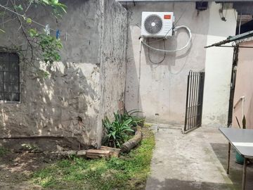 VENTA 3 CASAS EN AMPLIO LOTE