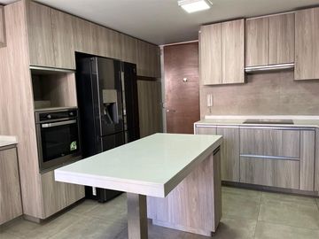 Departamento en Venta en Martin de Zamora, Manquehue, Estadio Español
