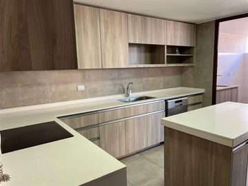 Departamento en Venta en Martin de Zamora, Manquehue, Estadio Español
