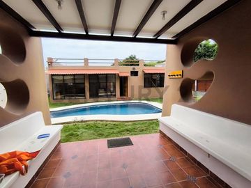 Casa en Venta San Clemente Manabi
