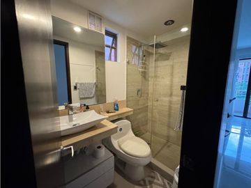 APARTAMENTO EN CIUDAD JARDIN CON VISTA AL HUMEDAL