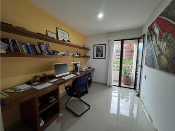 APARTAMENTO EN CIUDAD JARDIN CON VISTA AL HUMEDAL