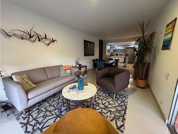 APARTAMENTO EN CIUDAD JARDIN CON VISTA AL HUMEDAL