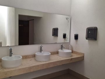 Salón de Fiestas en Venta en Salida a Mil Cumbres, Morelia