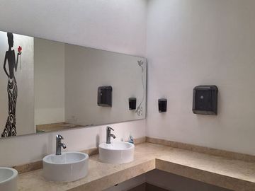 Salón de Fiestas en Venta en Salida a Mil Cumbres, Morelia