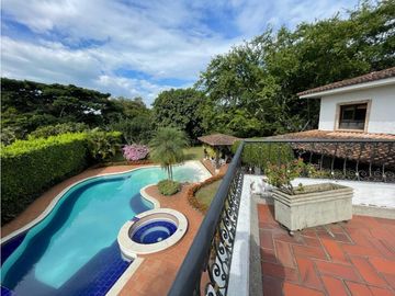 CASA EN PANCE INDEPENDIENTE