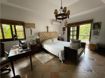 CASA EN PANCE INDEPENDIENTE