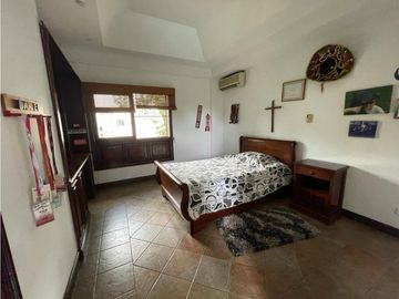 CASA EN PANCE INDEPENDIENTE